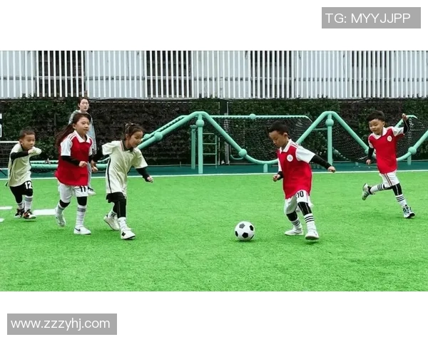 足球明星与孩子们的欢乐时刻高清图片分享 足球明星与孩子们的欢乐时刻高清图片分享